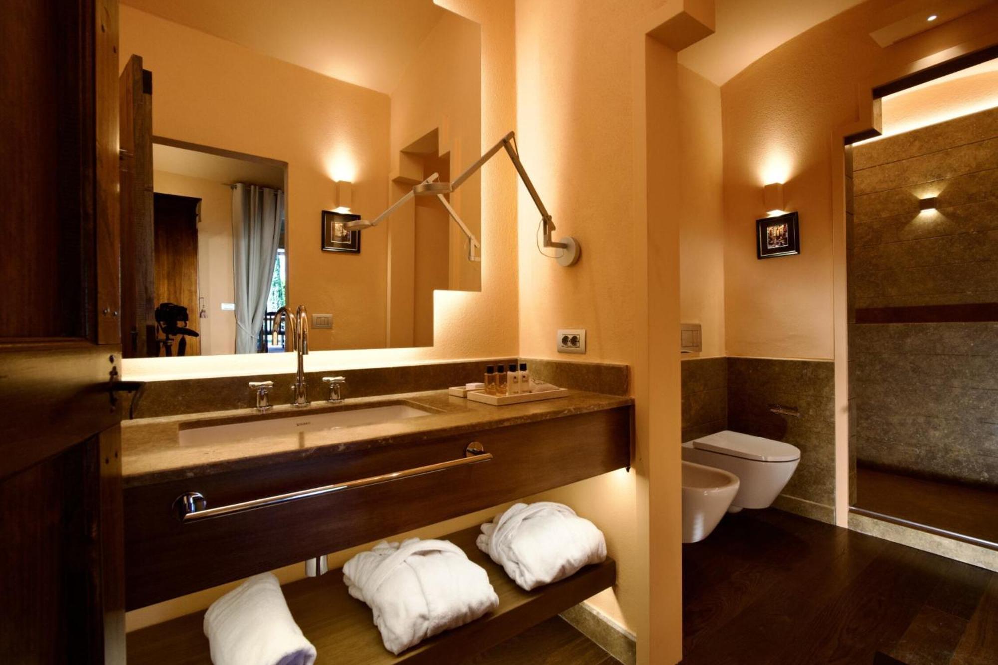Bed and Breakfast L'Olmo Monticchiello Exterior foto